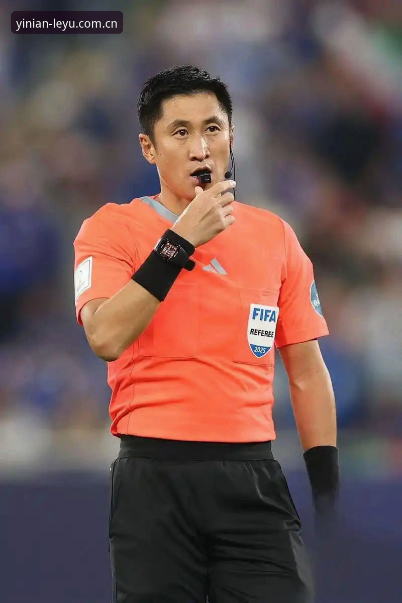 马宁世界杯执裁前对话管泽元：从48.0 MB的裁判知识库到世界杯舞台的避坑路径